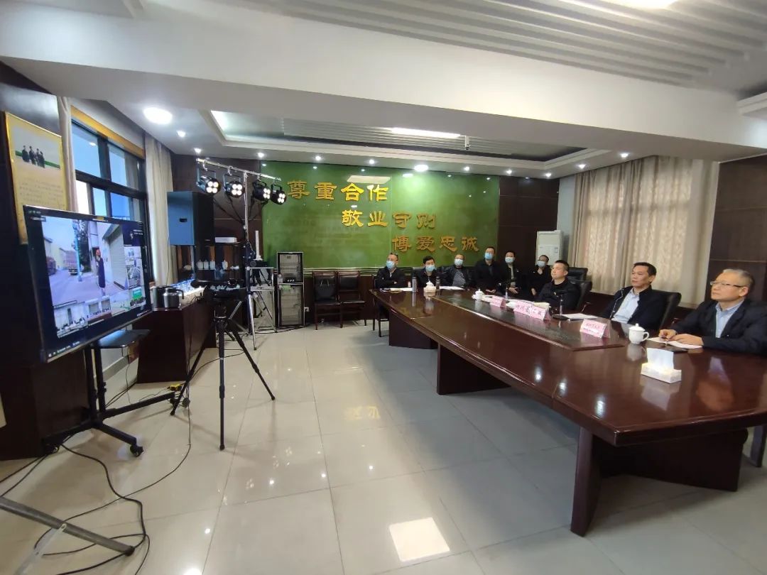 全省唯一！省食油庫(kù)代表四川接受國(guó)家檢閱